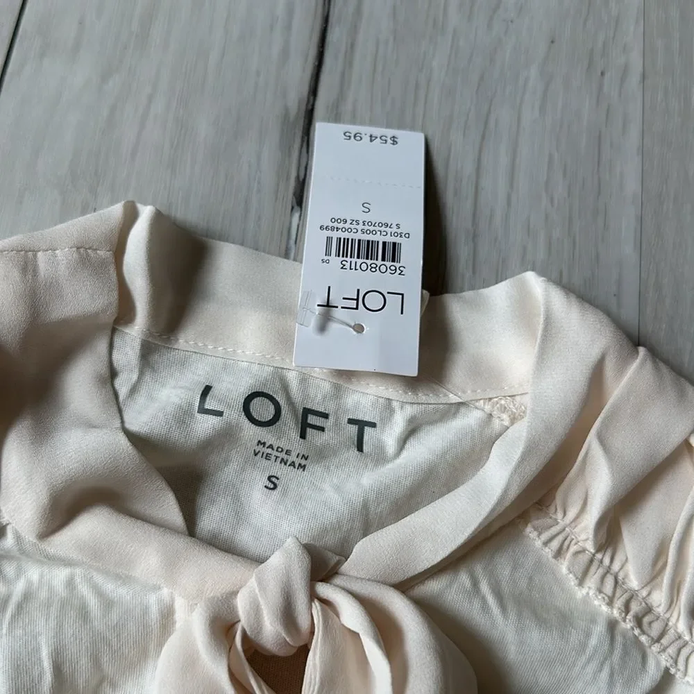 Loft Textured Shirred Tie Neck Mixed Media Top ivory color sz S NWT in packaging